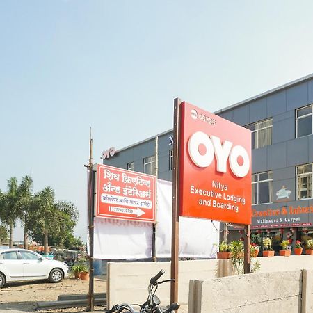 Phursungi Hotel O Nitya Executive מראה חיצוני תמונה