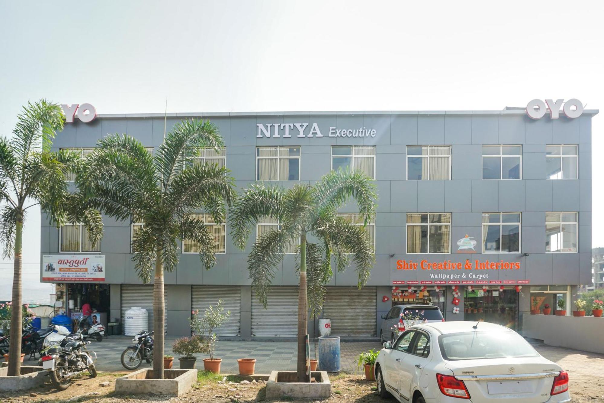 Phursungi Hotel O Nitya Executive מראה חיצוני תמונה